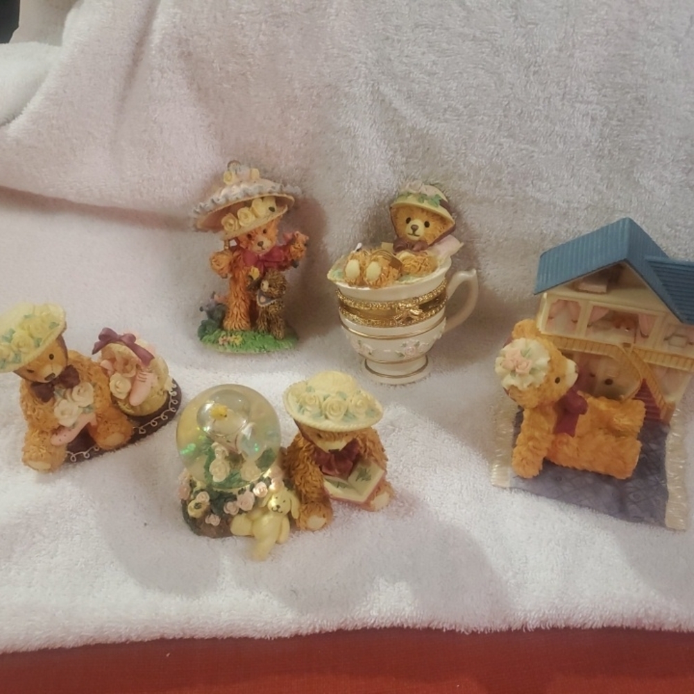 Charming Bear Figurine Collection